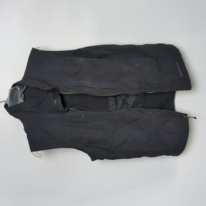 Ex Officio travel vest w security pockets inside